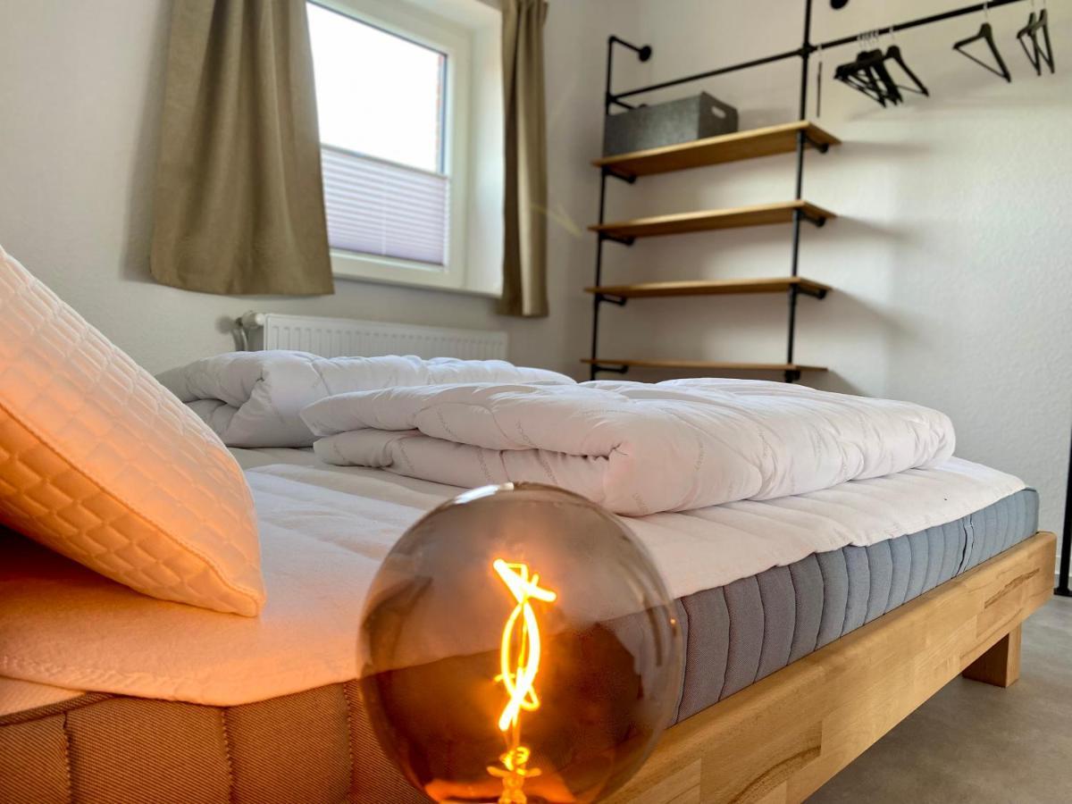 Ferienwohnung Leuchtturm - Haus Seeschwalbe Шиллиг Экстерьер фото